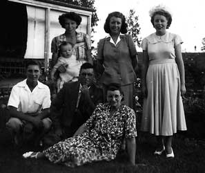 Kingham-Family-1951-h